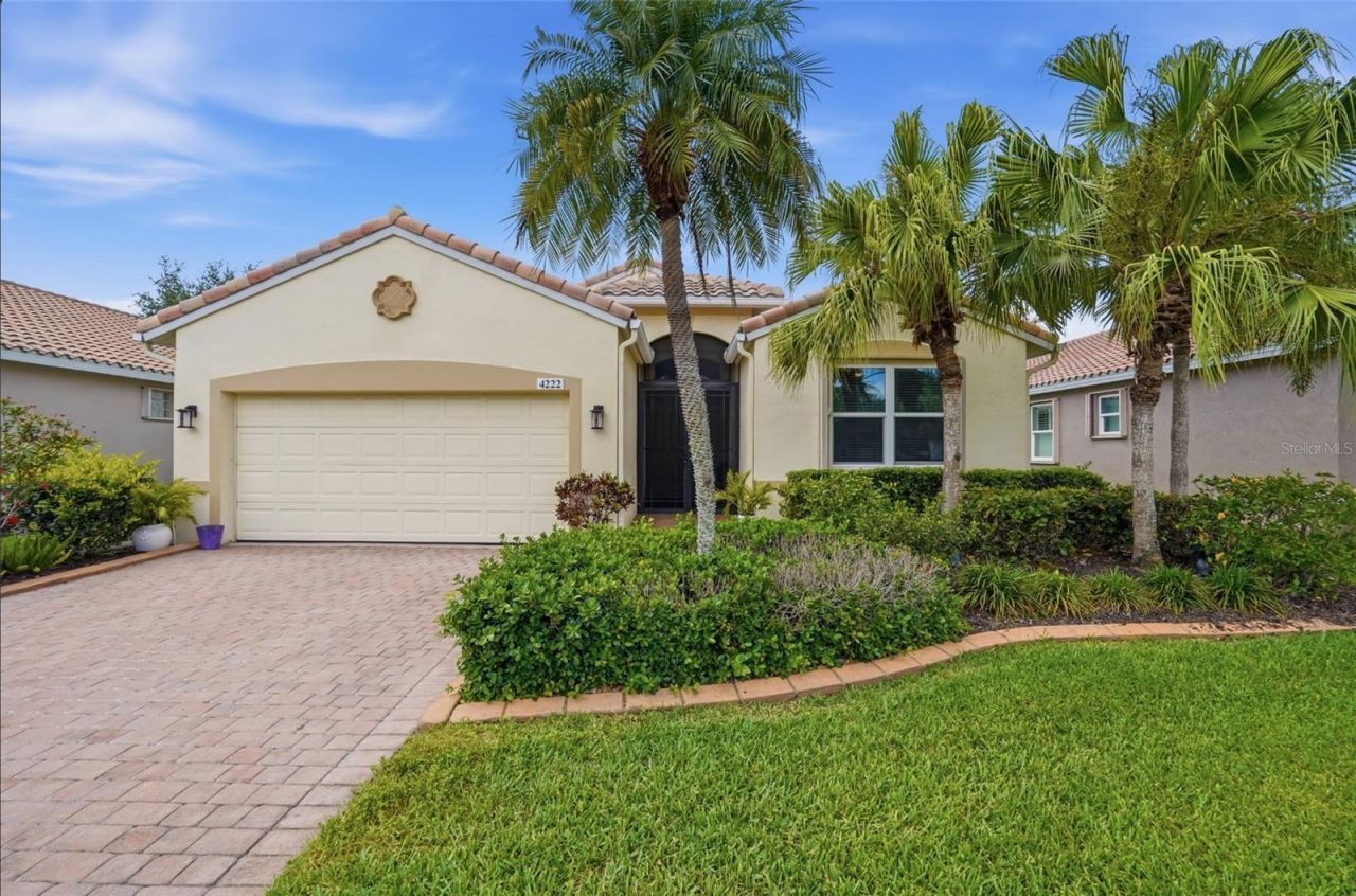 4222 65th Place E, Sarasota, FL 34243 Photo