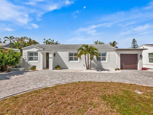 14024 N BAYSHORE DRIVE, MADEIRA BEACH, FL 33708