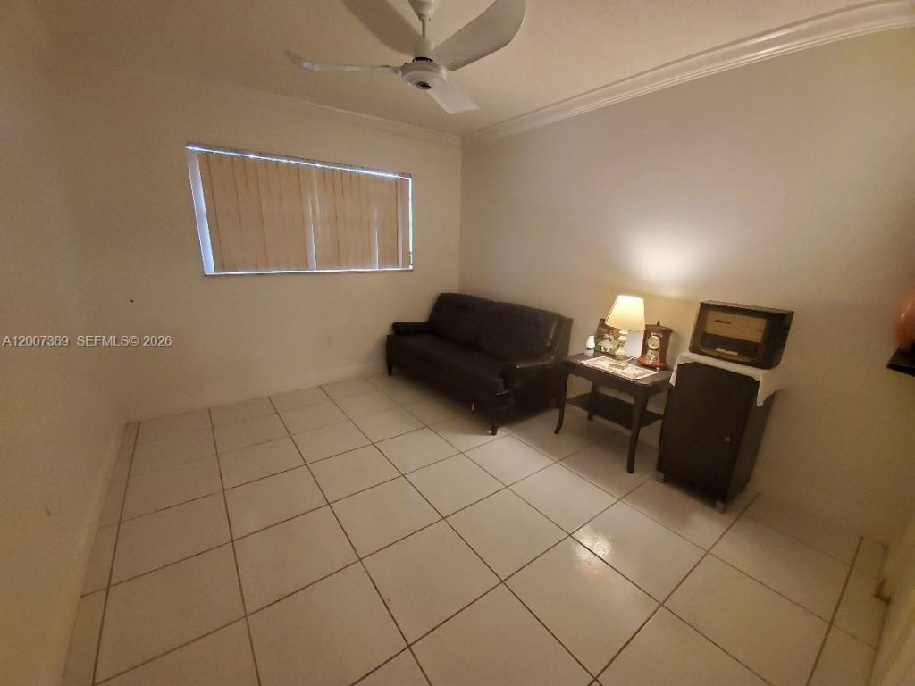 1750 NE 191st St, Unit 105-1, Miami, FL 33179 Photo