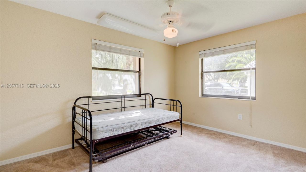 6255 Hawkes Bluff Ave, Davie, FL 33331 Photo