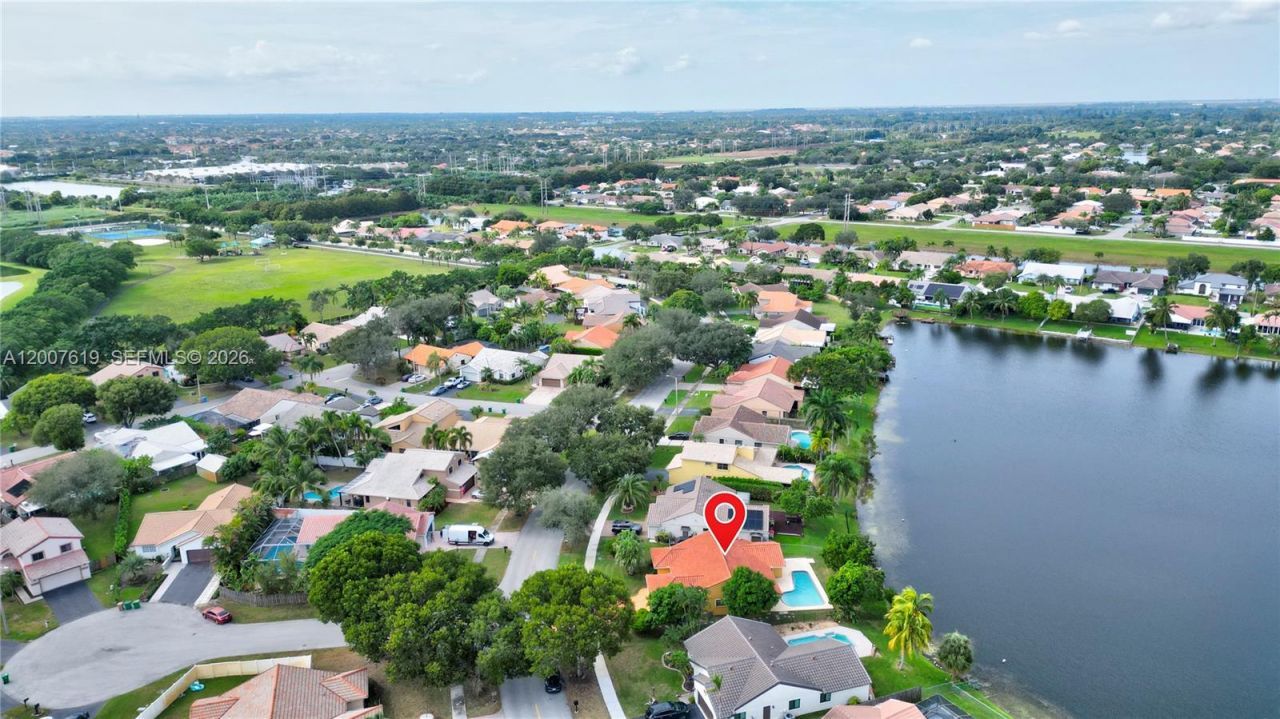 6255 Hawkes Bluff Ave, Davie, FL 33331 Photo