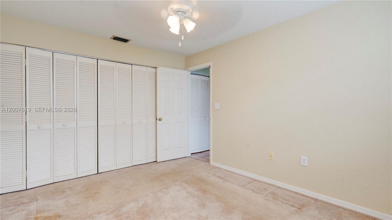 6255 Hawkes Bluff Ave, Davie, FL 33331 Photo