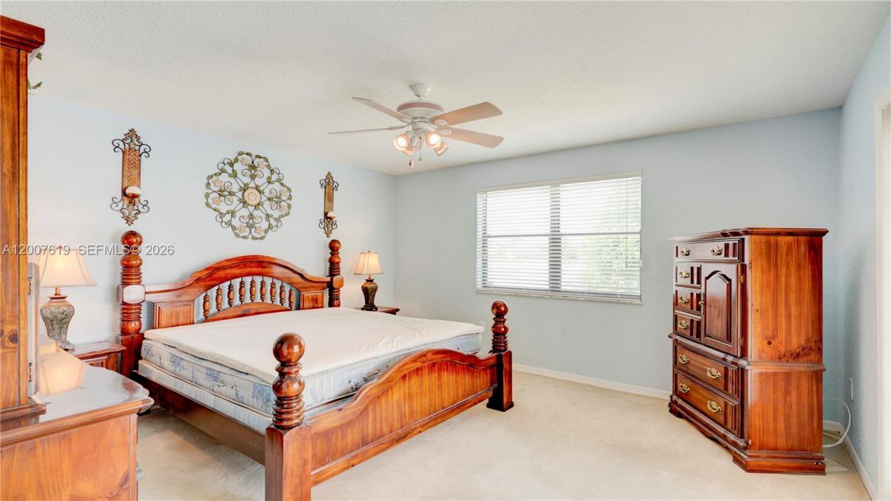 6255 Hawkes Bluff Ave, Davie, FL 33331 Photo