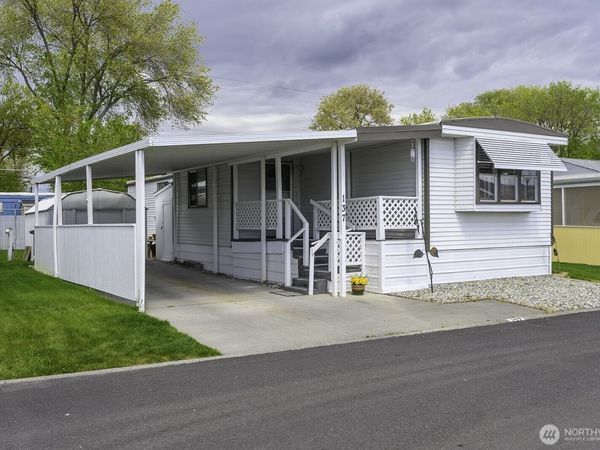 2240 W Broadway, Unit 137, Moses Lake, WA 98837
