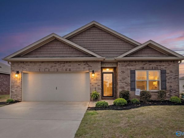 25150 Delilah Circle, Athens, AL 35613
