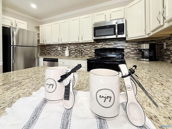 6618 Willow Pointe Drive NW, Unit #E, Huntsville, AL 35806