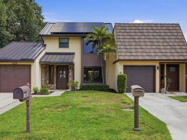 1001 Raintree Lane, Palm Beach Gardens, FL 33410