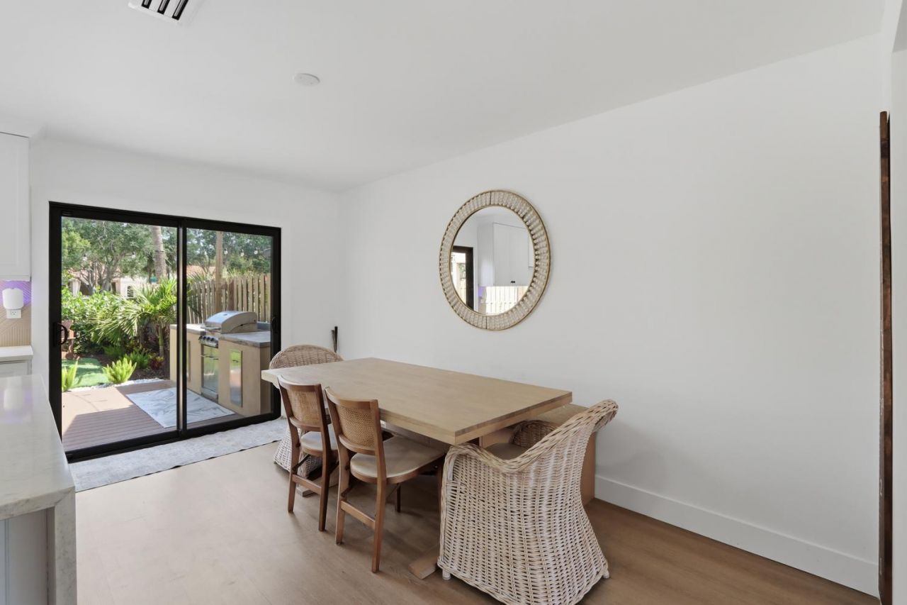 1001 Raintree Lane, Palm Beach Gardens, FL 33410 Photo