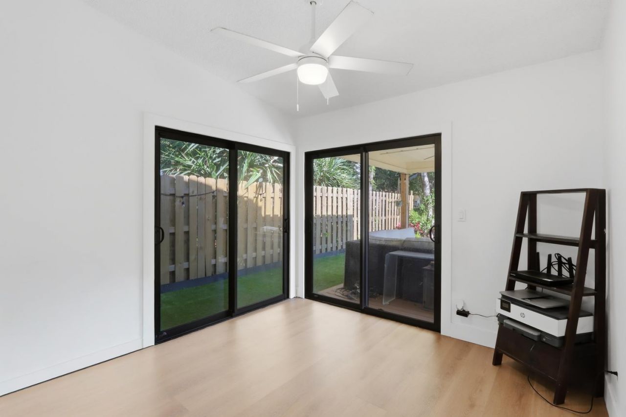 1001 Raintree Lane, Palm Beach Gardens, FL 33410 Photo