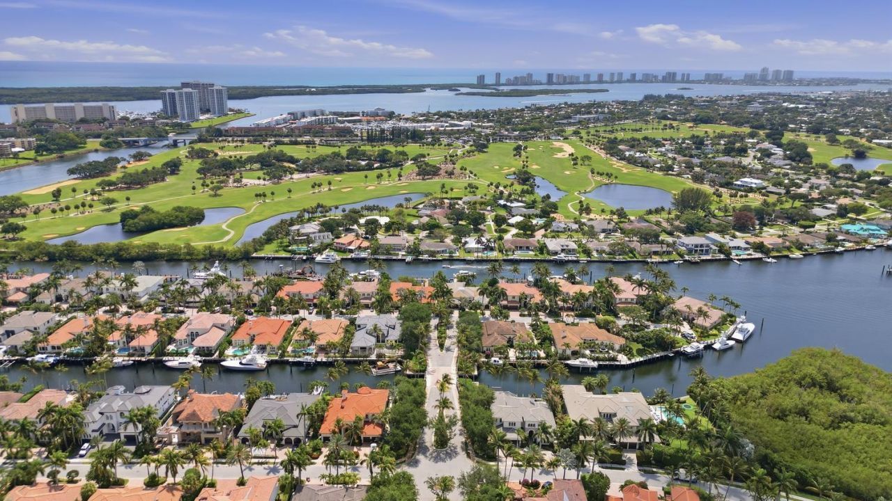 1001 Raintree Lane, Palm Beach Gardens, FL 33410 Photo