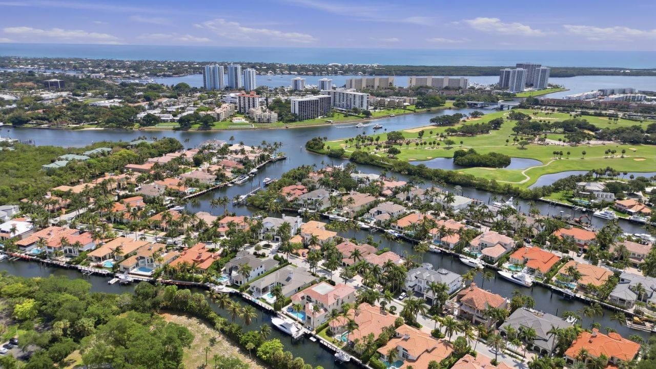 1001 Raintree Lane, Palm Beach Gardens, FL 33410 Photo