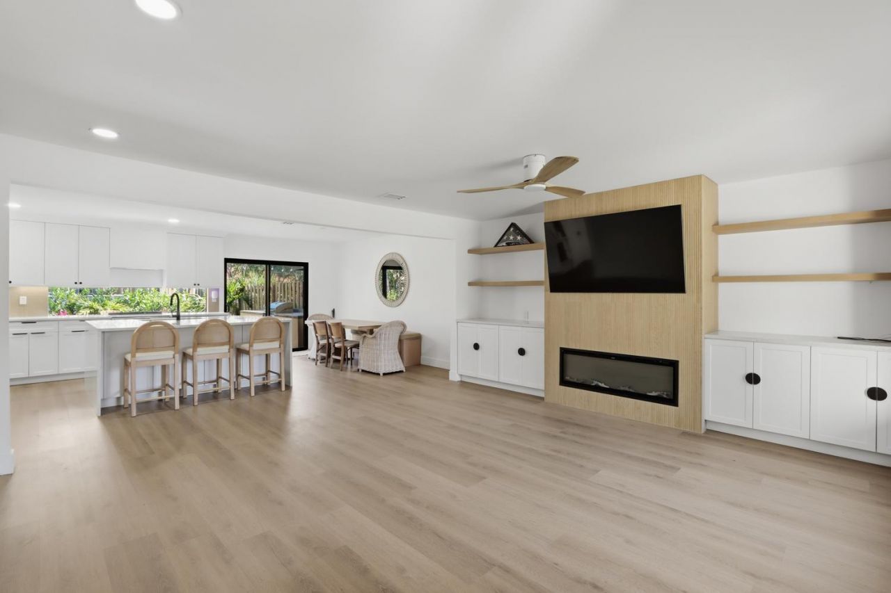 1001 Raintree Lane, Palm Beach Gardens, FL 33410 Photo