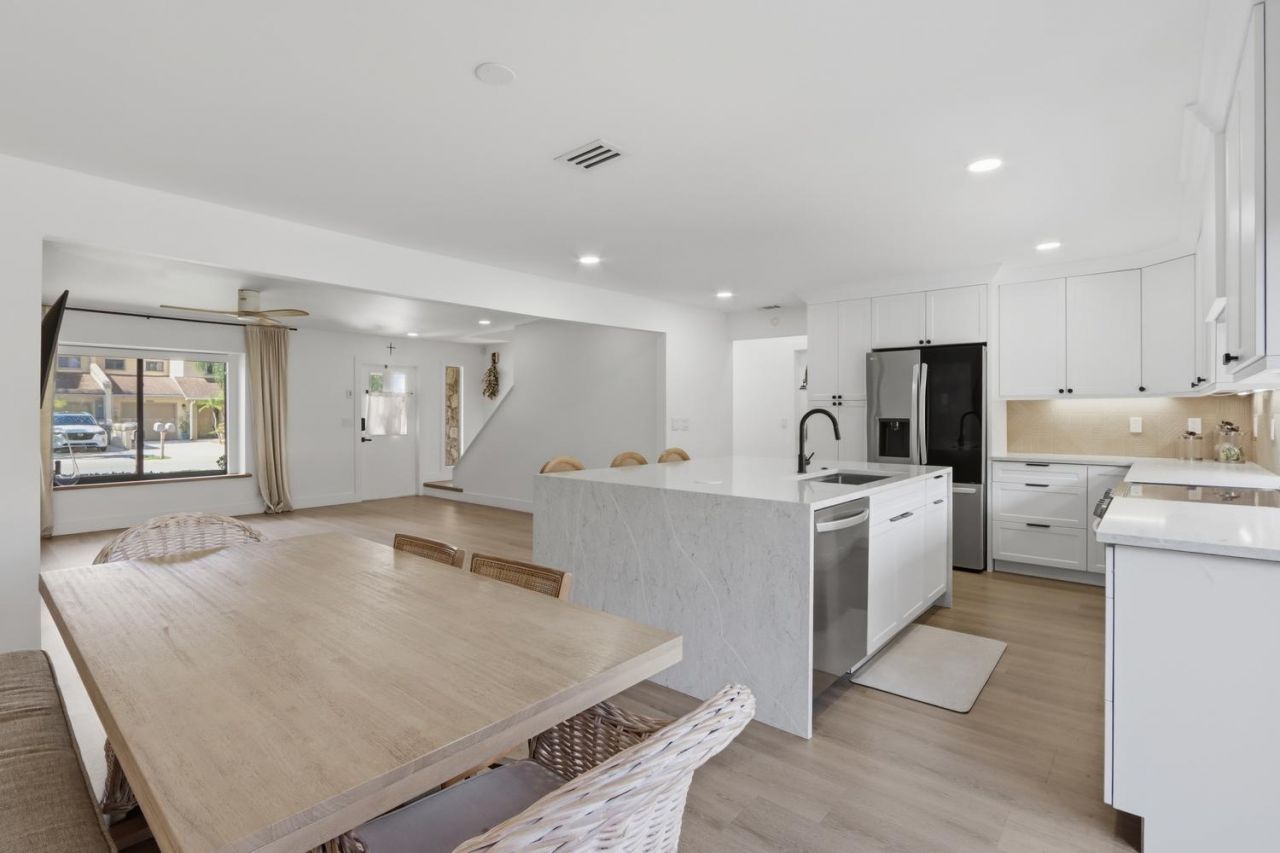 1001 Raintree Lane, Palm Beach Gardens, FL 33410 Photo