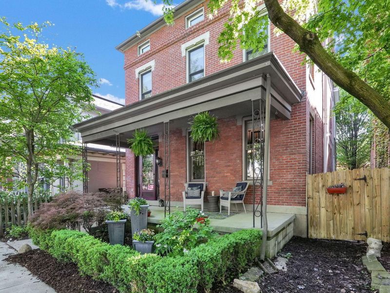 1276 Hunter Avenue, Columbus, OH 43201 Photo 2