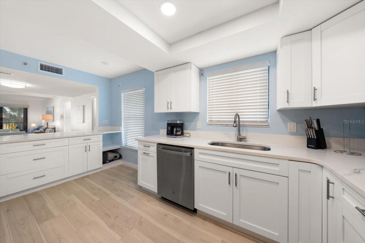 900 Gulf Boulevard , Unit 204, Indian Rocks Beach, FL 33785 Photo