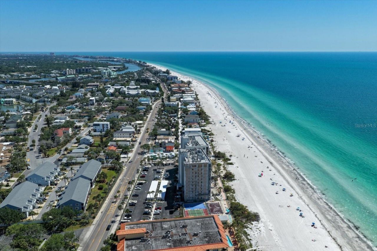 900 Gulf Boulevard , Unit 204, Indian Rocks Beach, FL 33785 Photo