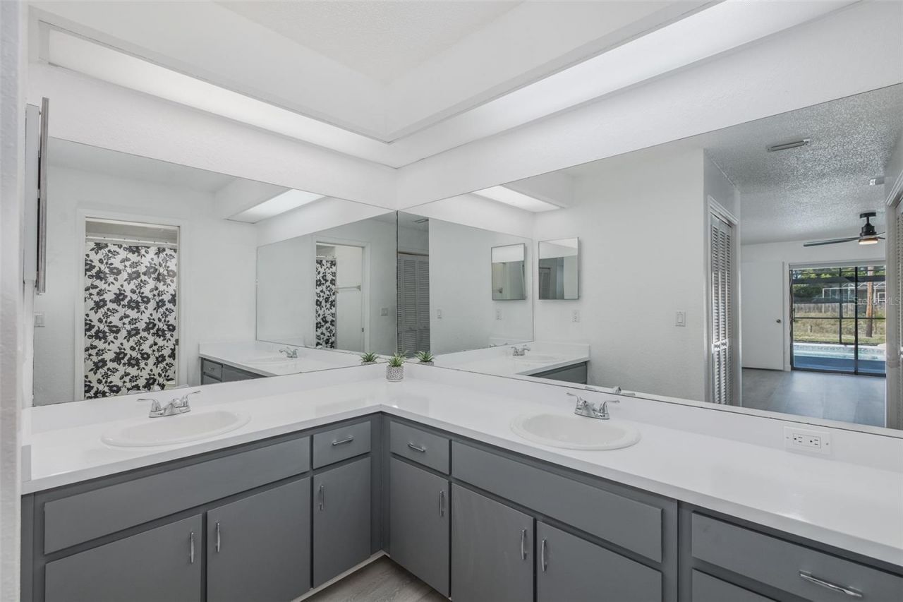 8285 Galgano Lane , Spring Hill, FL 34606 Photo