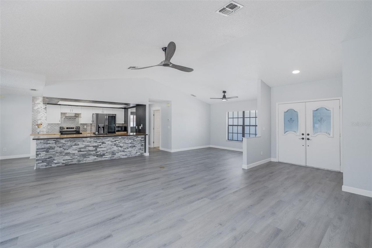 8285 Galgano Lane , Spring Hill, FL 34606 Photo
