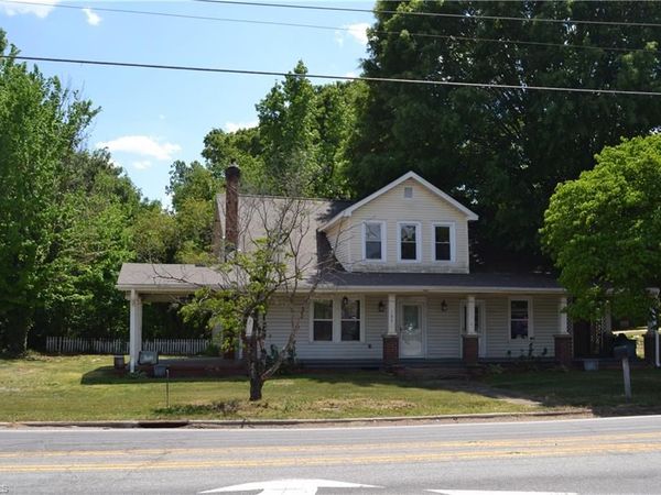 100 E Academy Street, Madison, NC 27025