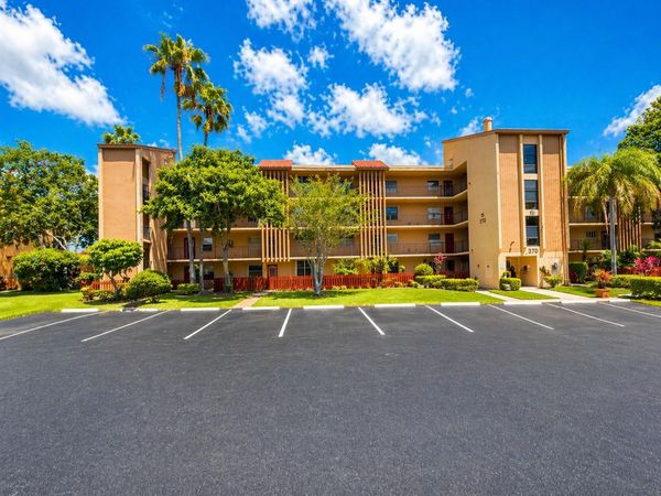 370 NW 76th Avenue, Unit 202, Margate, FL 33063