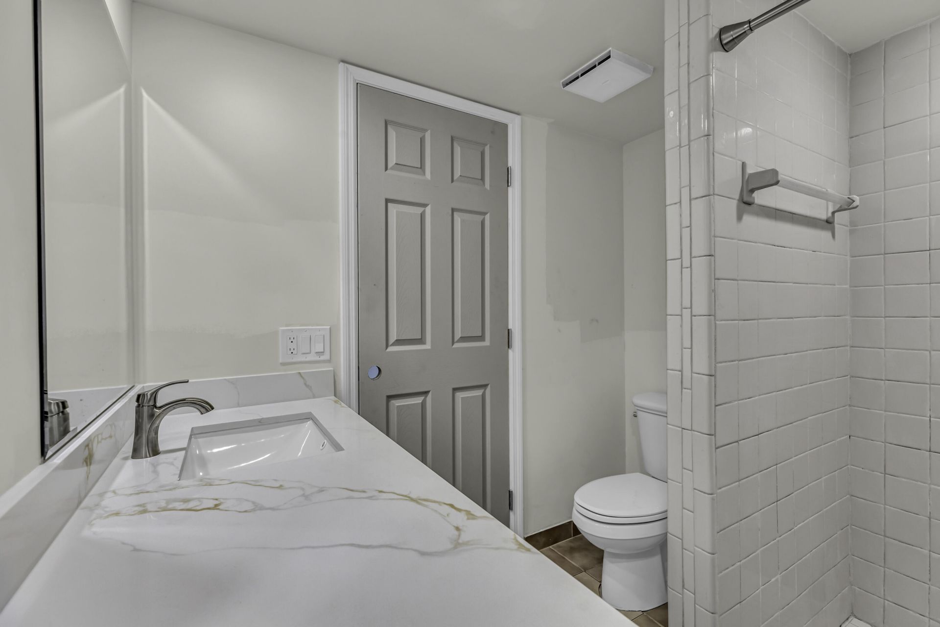 3885 Louis Drive, Unit 1203, Lake Worth, FL 33461 Photo