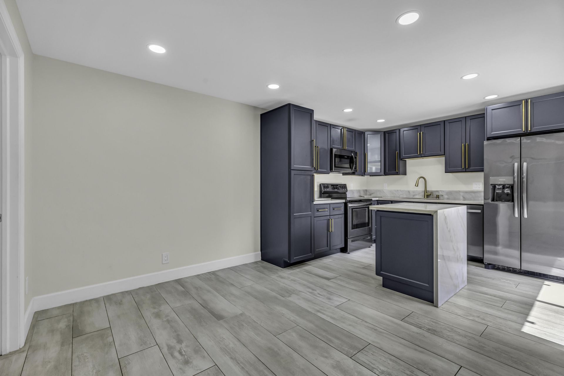 3885 Louis Drive, Unit 1203, Lake Worth, FL 33461 Photo