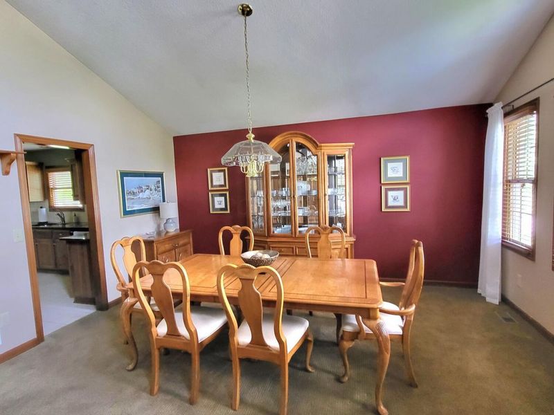6097 Lindridge Court, Galloway, OH 43119 Photo 10