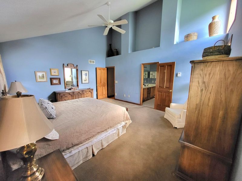 6097 Lindridge Court, Galloway, OH 43119 Photo 13