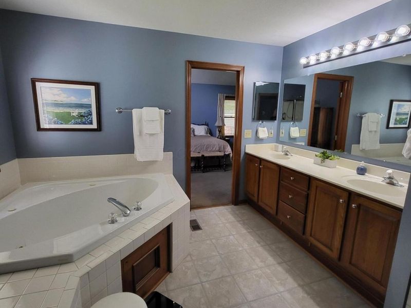 6097 Lindridge Court, Galloway, OH 43119 Photo 15