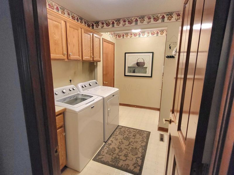 6097 Lindridge Court, Galloway, OH 43119 Photo 16