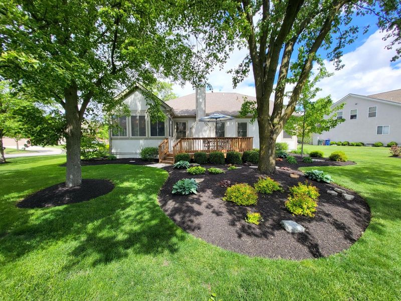 6097 Lindridge Court, Galloway, OH 43119 Photo 3