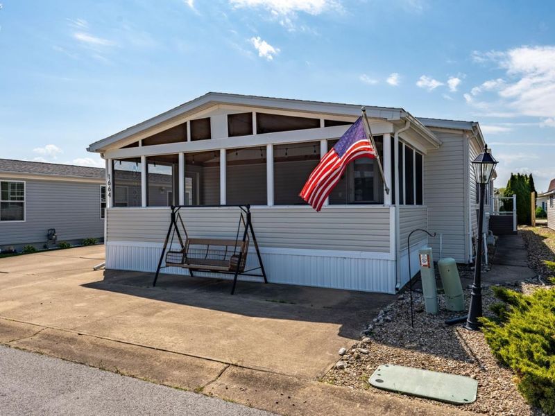 1664 N Coldwater Crossing Road, Marblehead, OH 43440 Photo 2