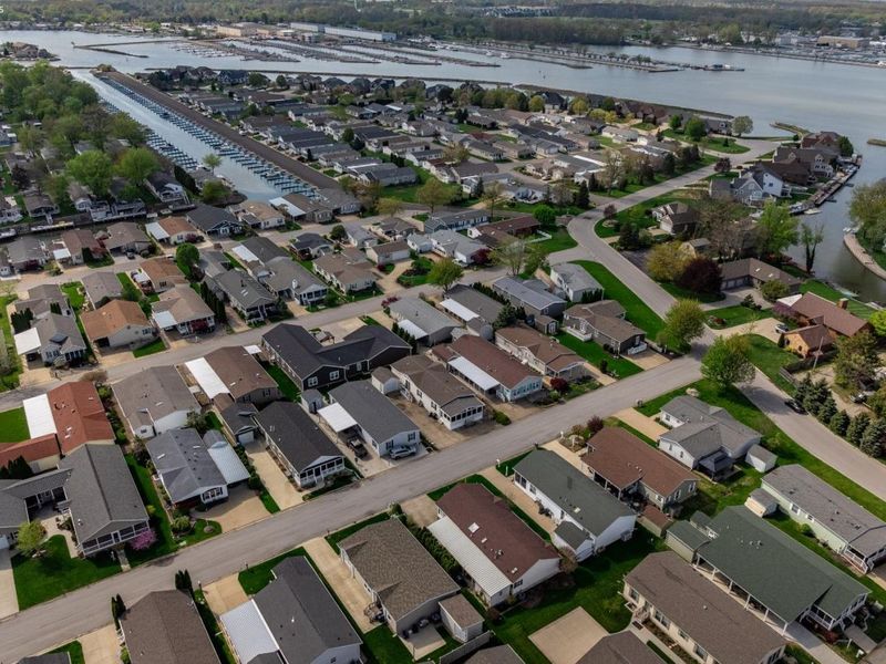 1664 N Coldwater Crossing Road, Marblehead, OH 43440 Photo 59