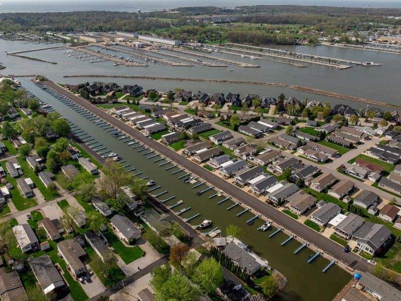 1664 N Coldwater Crossing Road, Marblehead, OH 43440 Photo 70