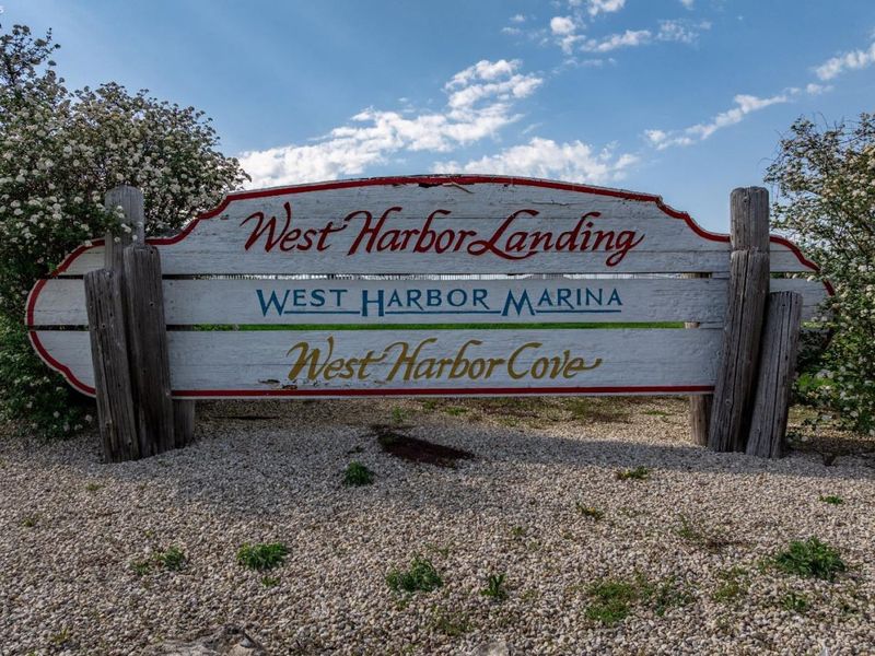 1664 N Coldwater Crossing Road, Marblehead, OH 43440 Photo 74