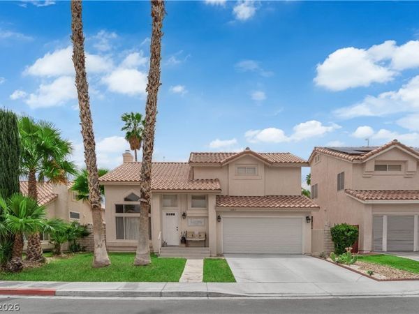 1527 Bent Arrow Drive, North Las Vegas, NV 89031