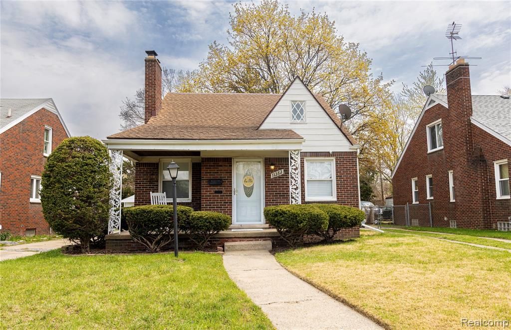 11382 Rossiter St Street, Detroit, MI 48224 Main Photo