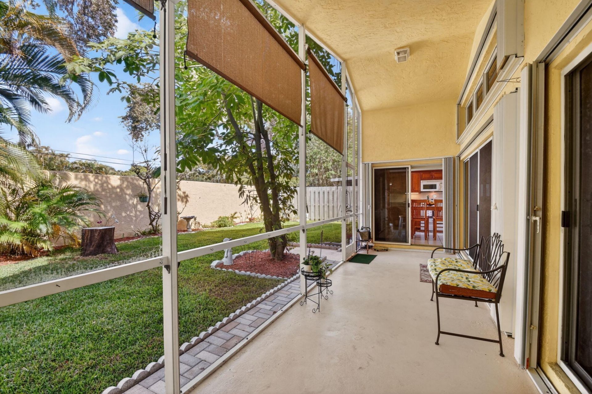 1033 W Fairfax Cir W W, Boynton Beach, FL 33436 Photo