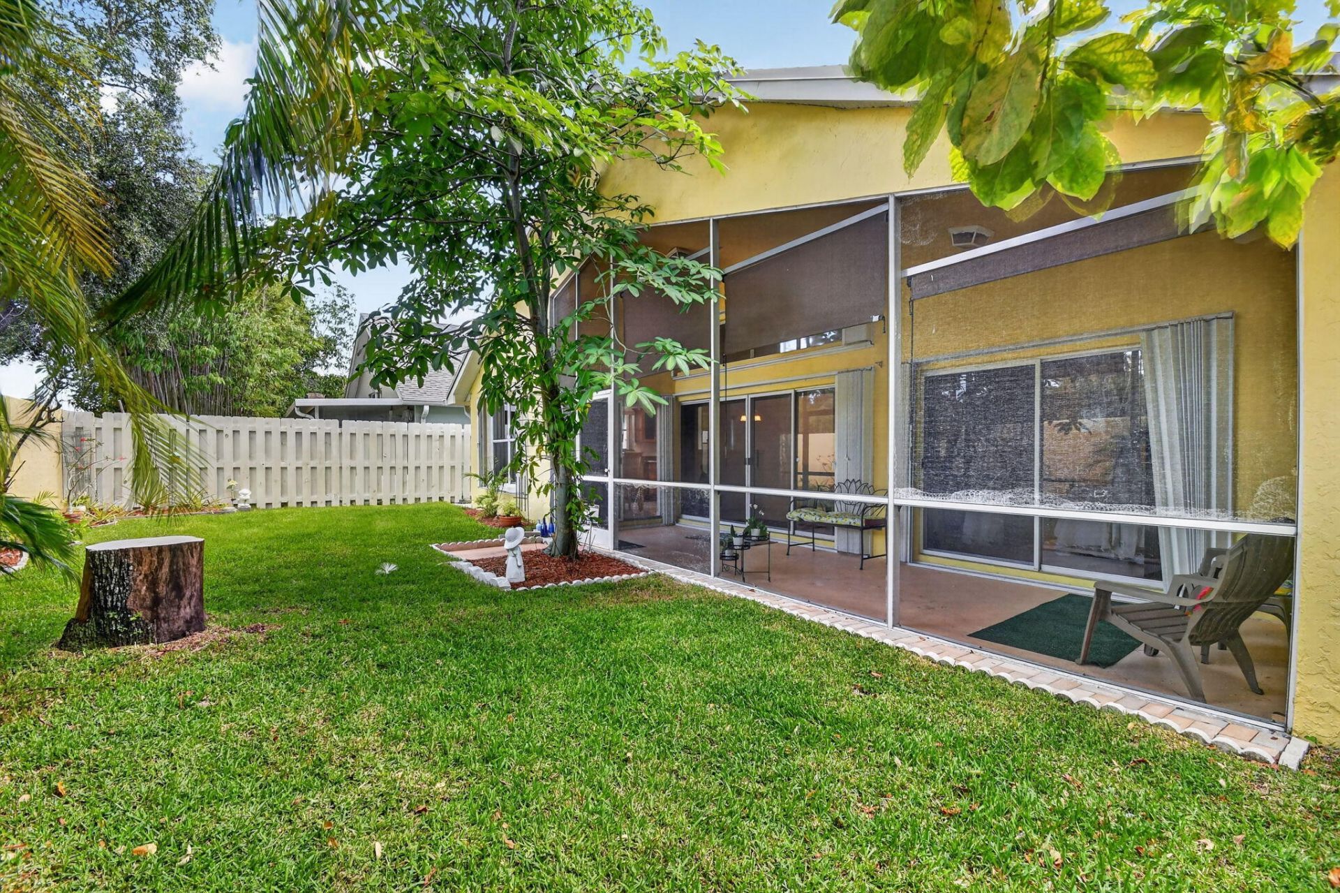1033 W Fairfax Cir W W, Boynton Beach, FL 33436 Photo