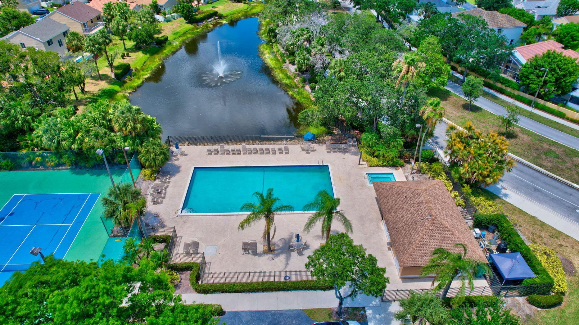 1033 W Fairfax Cir W W, Boynton Beach, FL 33436 Photo