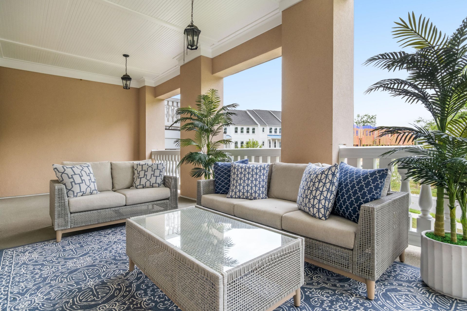 144 Fairbanks Oak Alley Photo 17