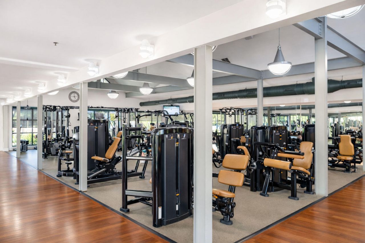 144 Fairbanks Oak Alley Photo 37