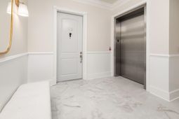 144 Fairbanks Oak Alley photo 4