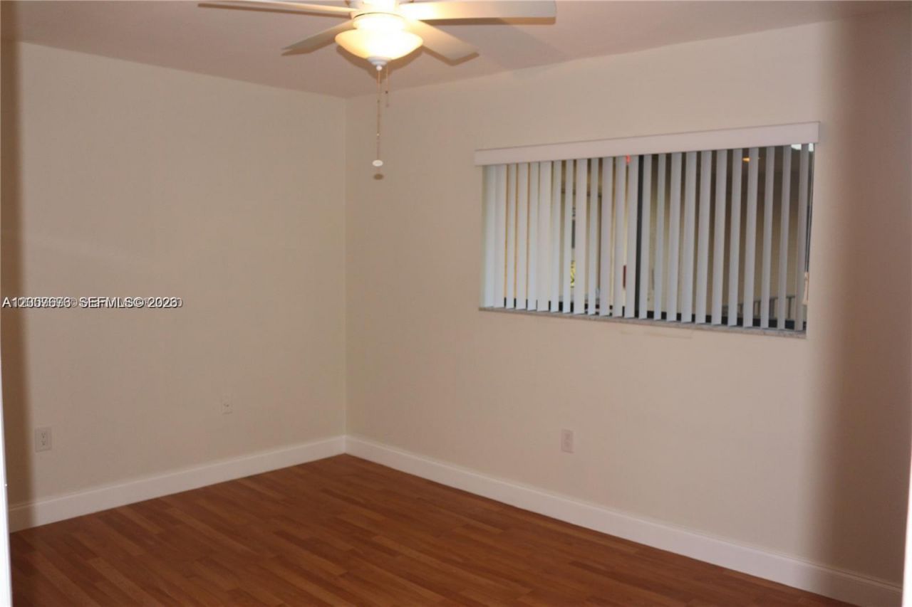 8005 SW 107th Ave , Unit 317, Miami, FL 33173 Photo