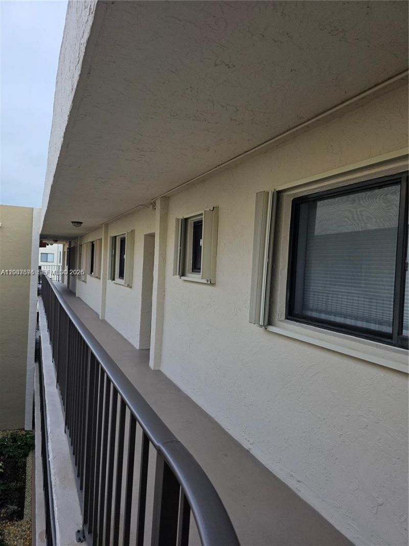 8005 SW 107th Ave , Unit 317, Miami, FL 33173 Photo
