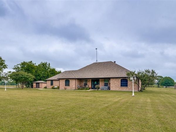 2180 County Road 2218 , Caddo Mills, TX 75135