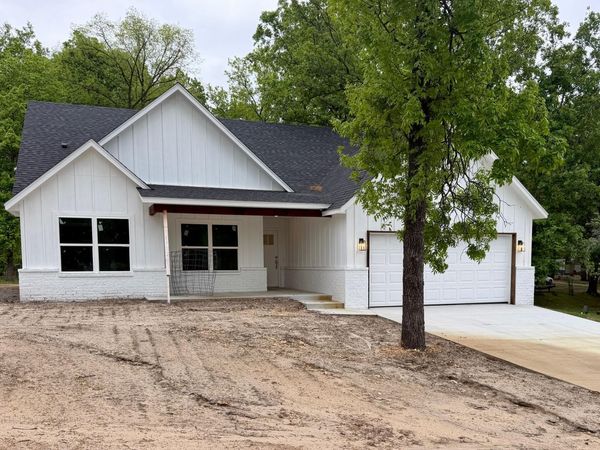 1631 Rockwood Drive , Grove, OK 74344