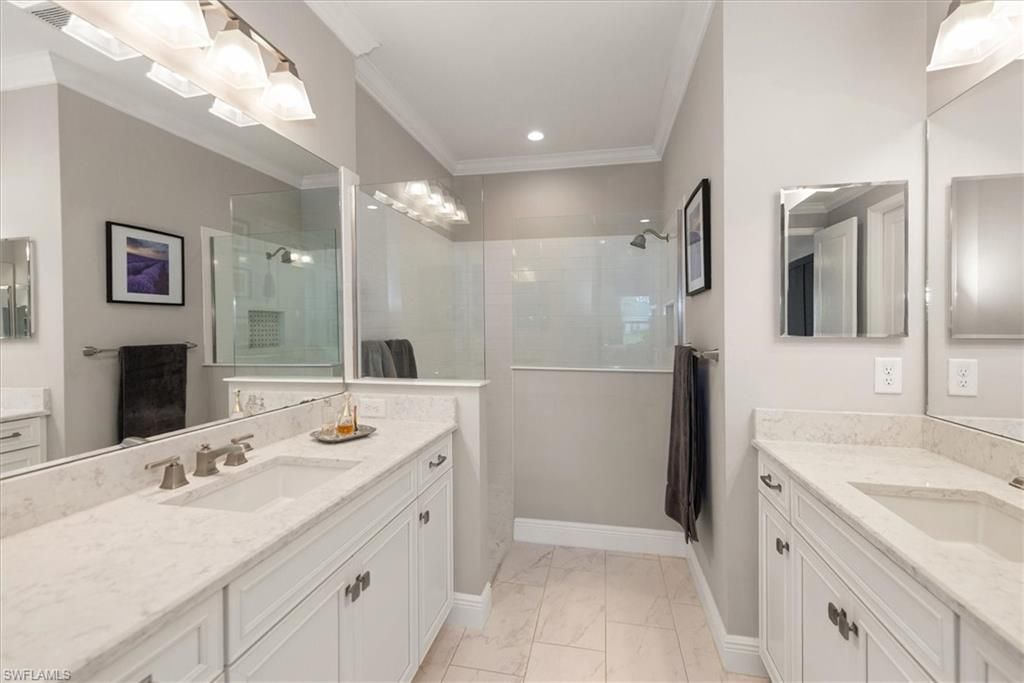 2302 Marquesa Cir, Naples, FL 34112 Photo