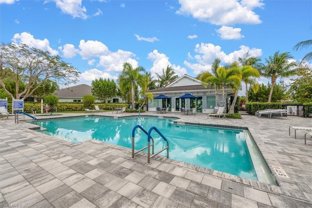 2302 Marquesa Cir, Naples, FL 34112 Photo
