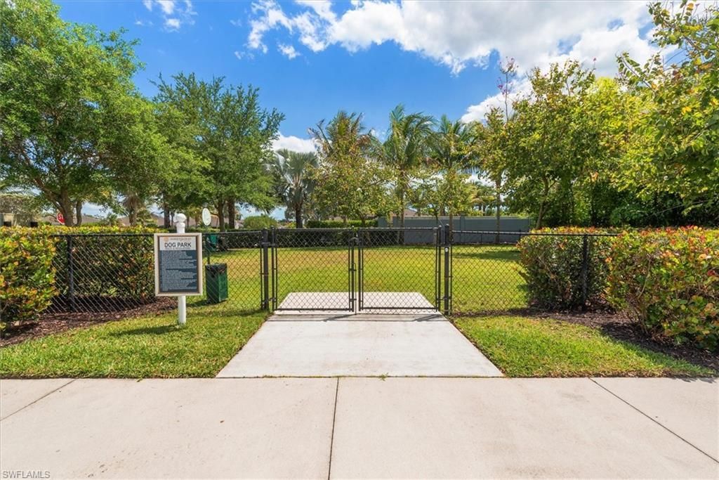 2302 Marquesa Cir, Naples, FL 34112 Photo